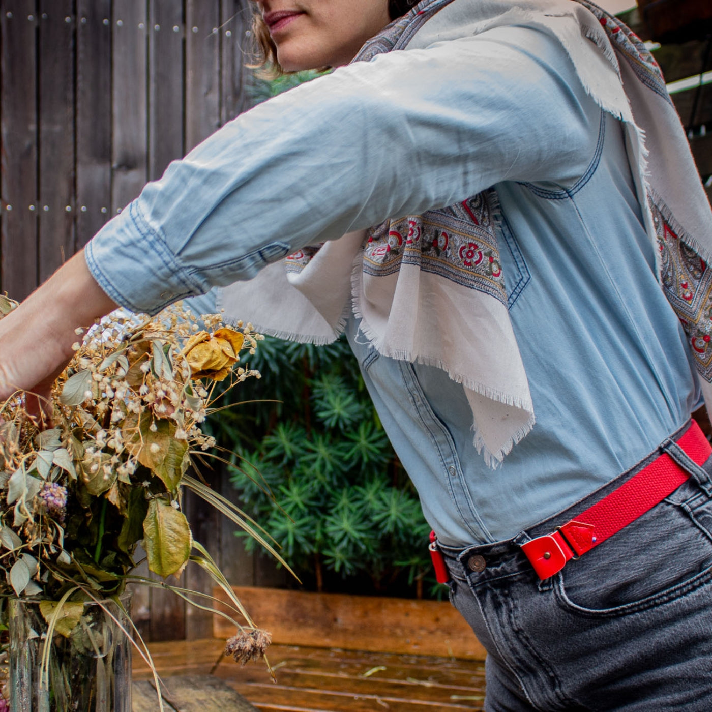 ceinture sans boucle elastique femme modele rouge