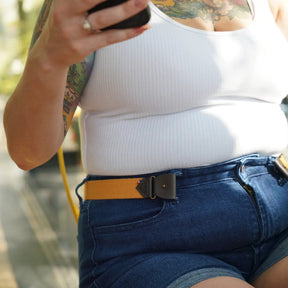 ceinture sans boucle moutarde 2