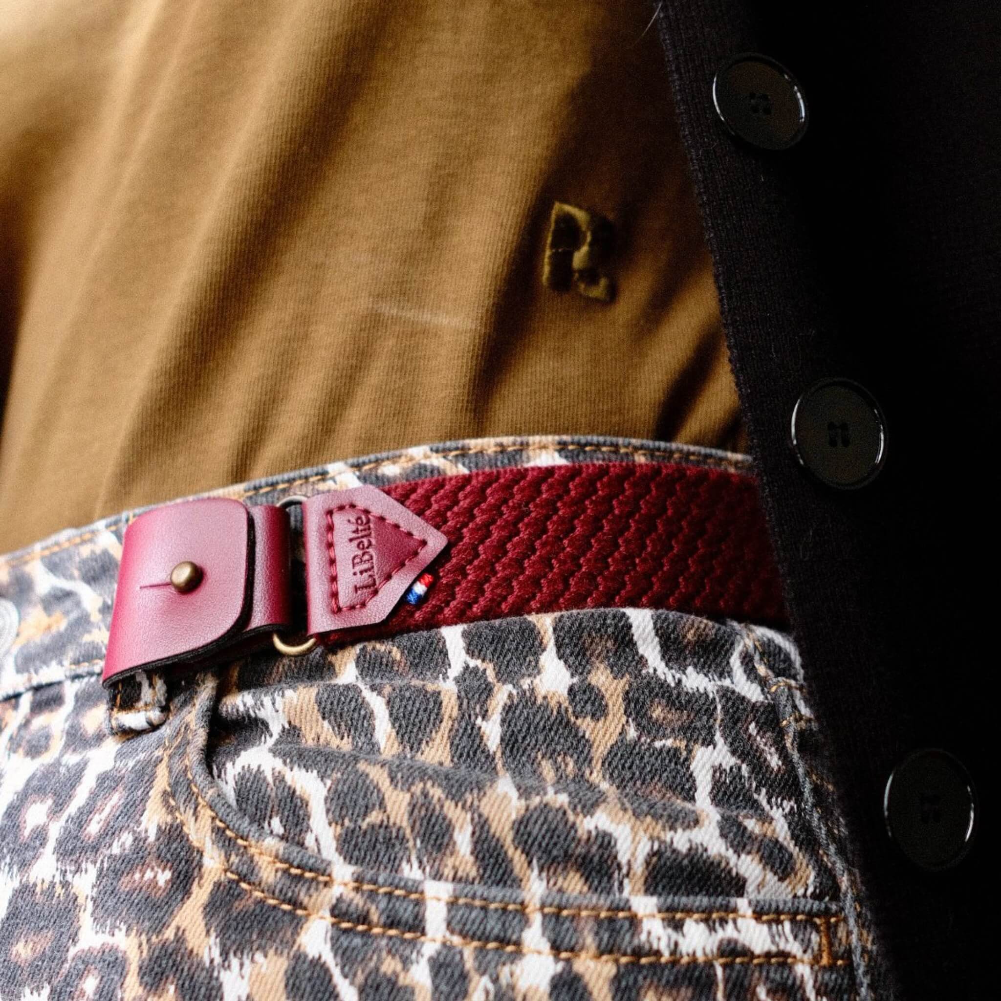 ceinture sans boucle libelte couleur bordeaux