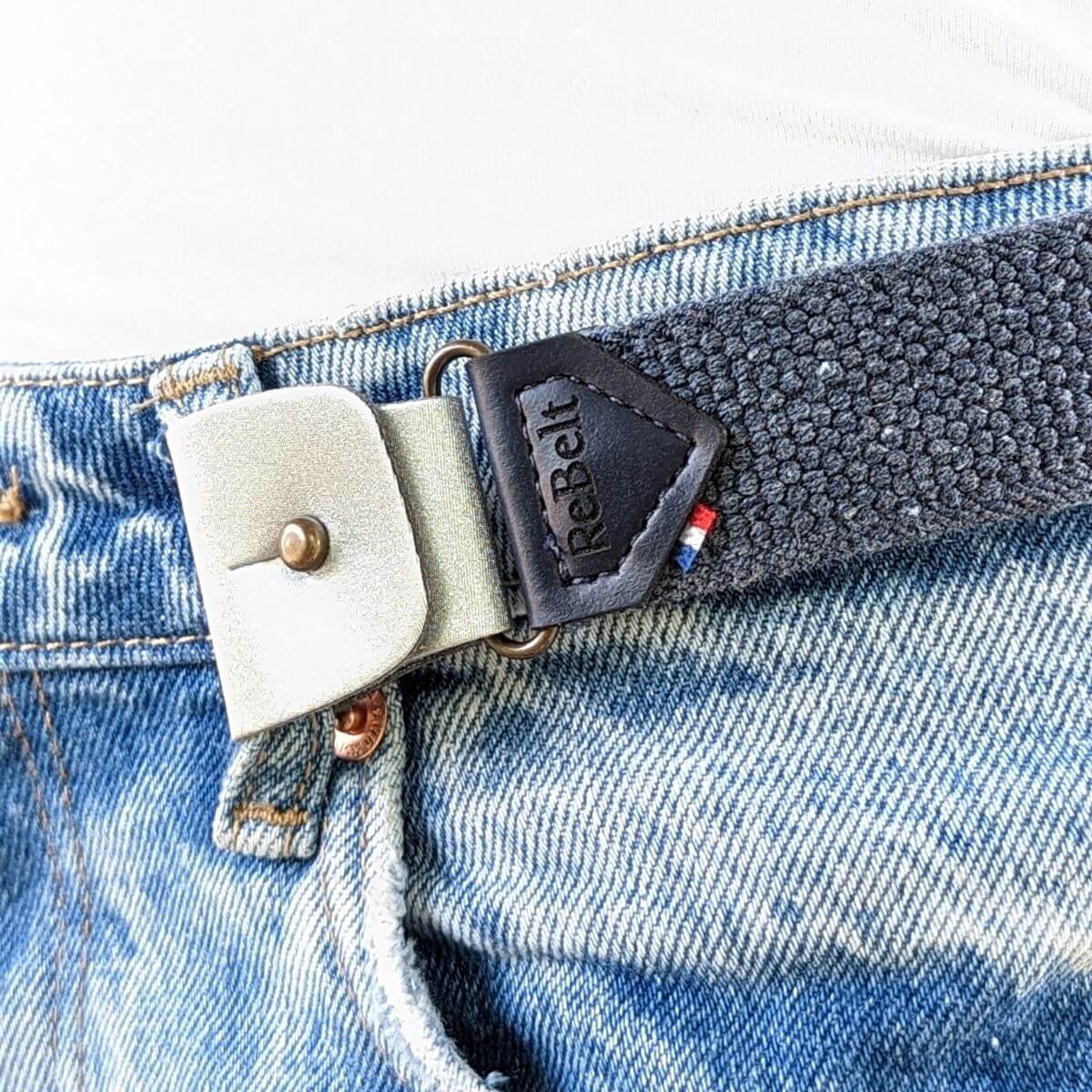 clips pour ceinture sans boucle élastique libelté couleur gris brillant  4
